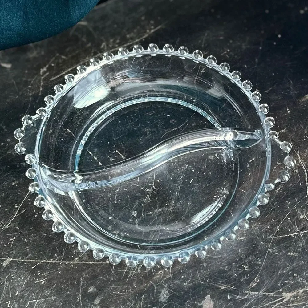 Vintage Imperial Glass Candlewick Divided Candy Nut Relish Dish